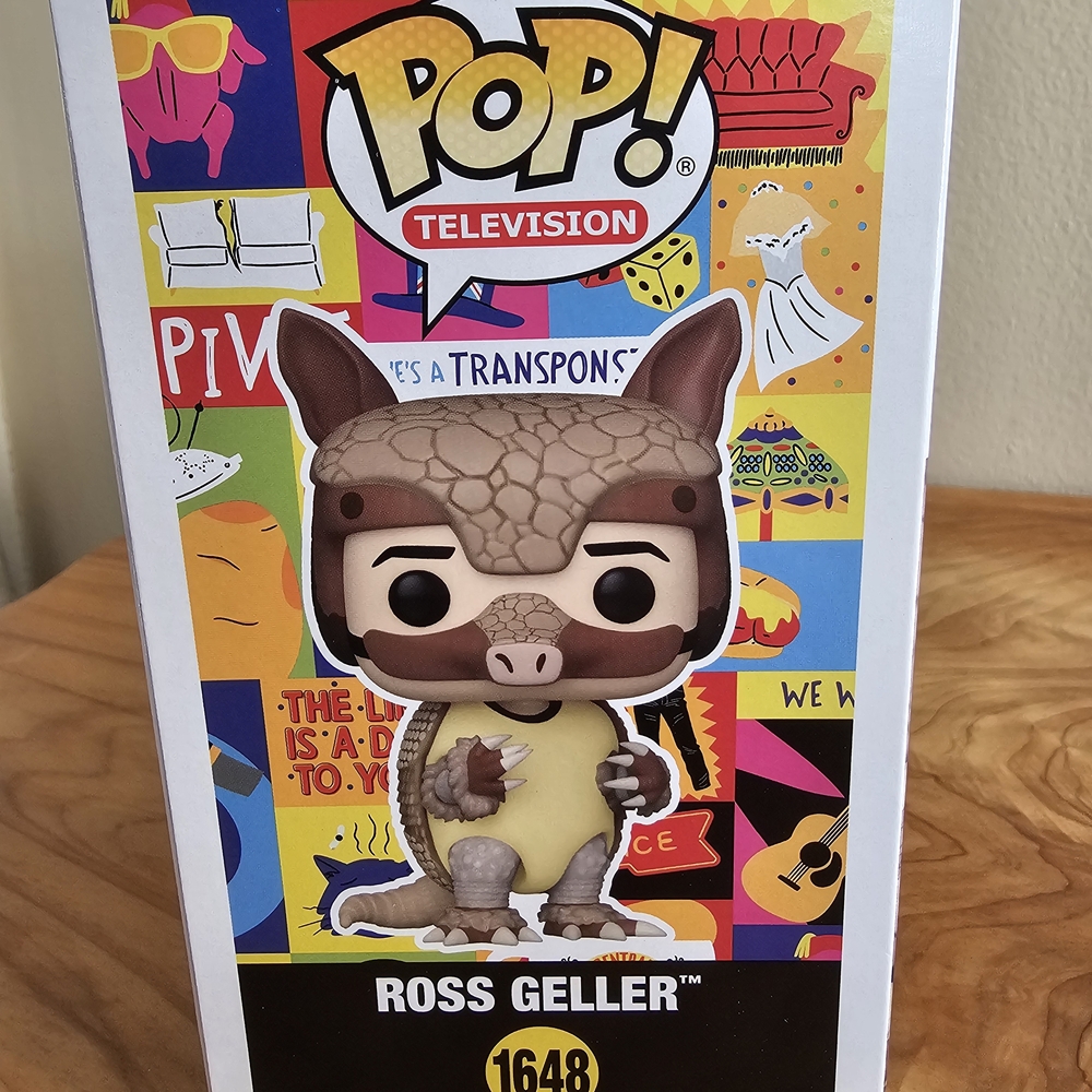 Funko Pop! Television Ross Geller Armadillo Brown Yellow Vinyl Figure - Picture 5 of 5